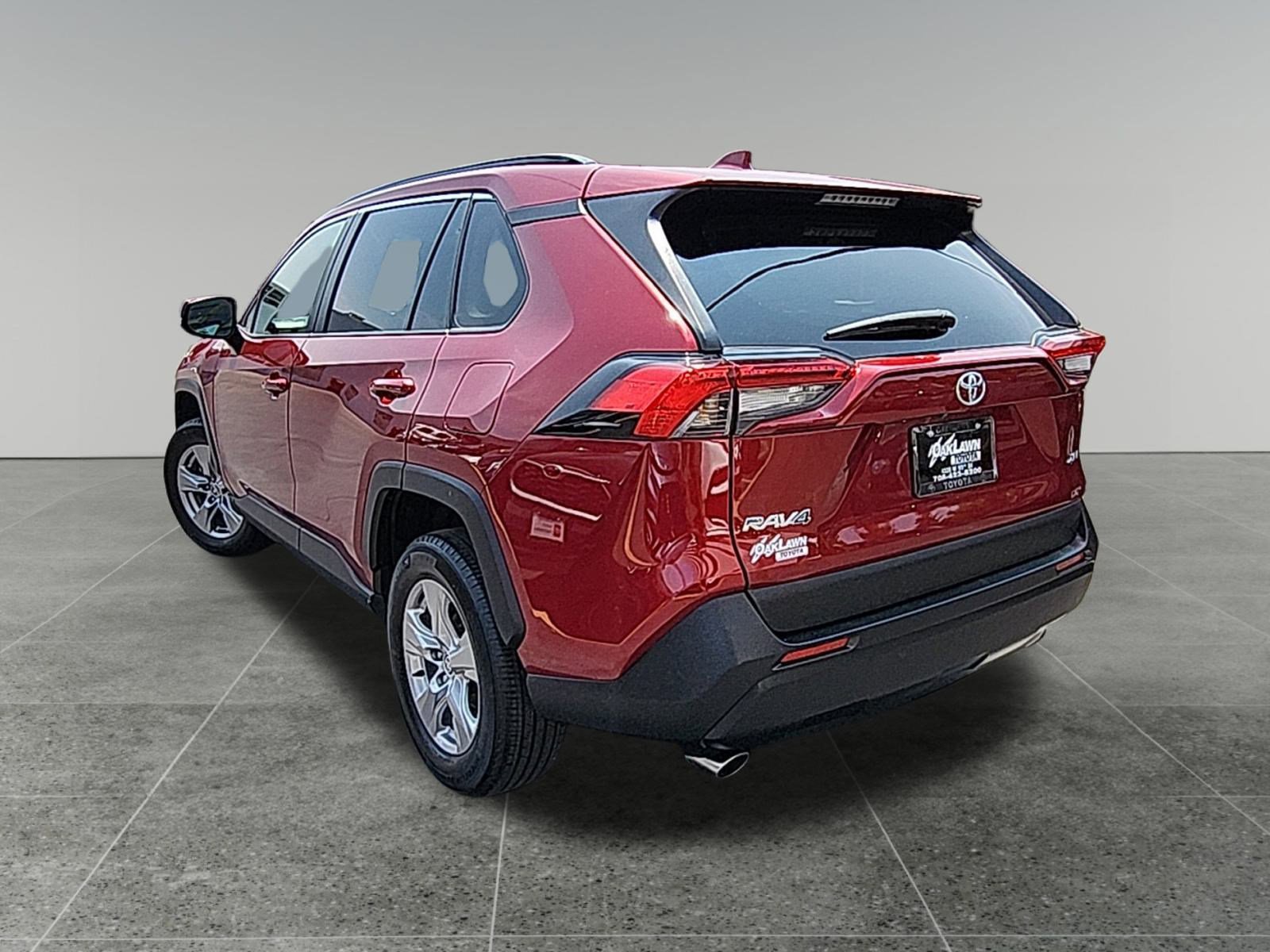 2023 Toyota RAV4 XLE photo 5