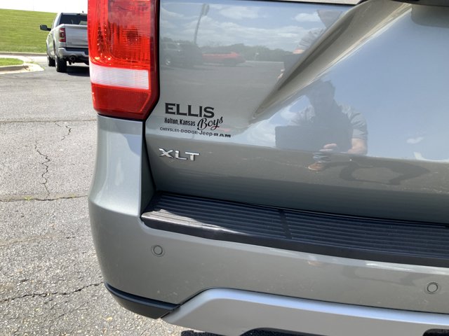2019 Ford Expedition XLT photo 6