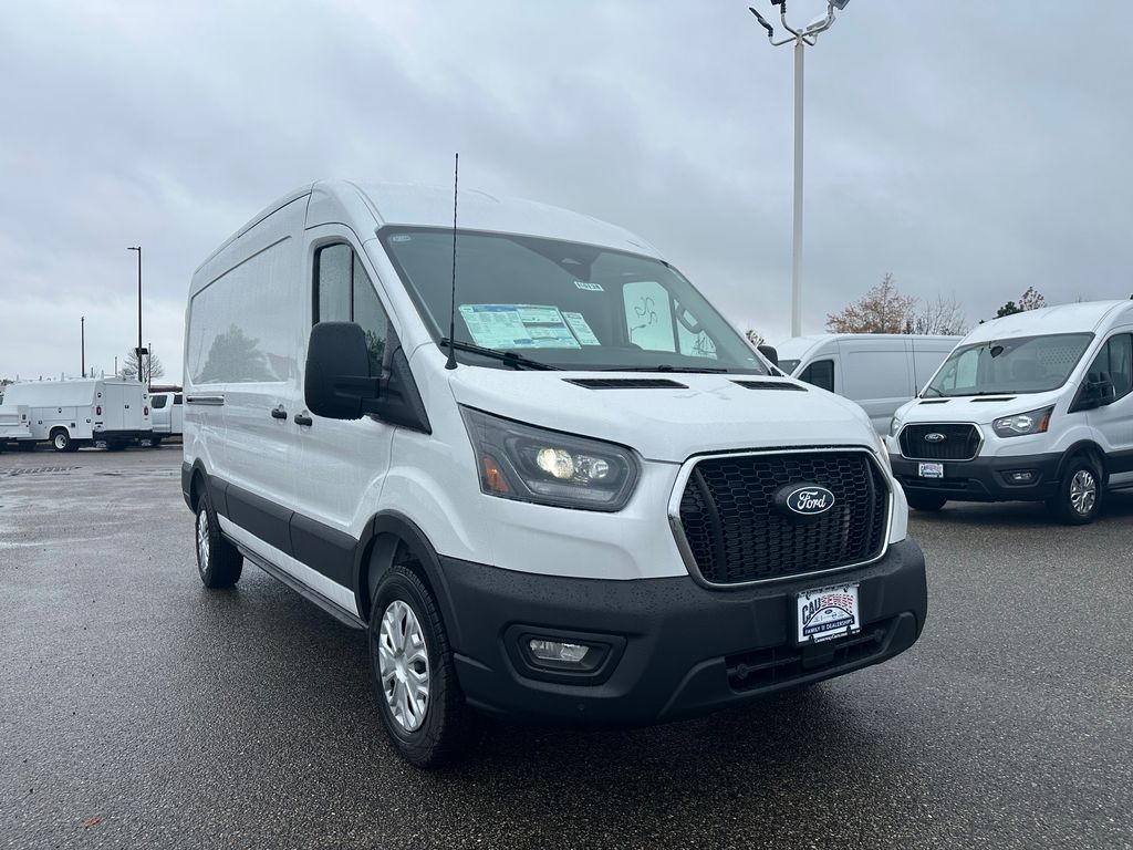 2026 Ford Transit Van Base's photo