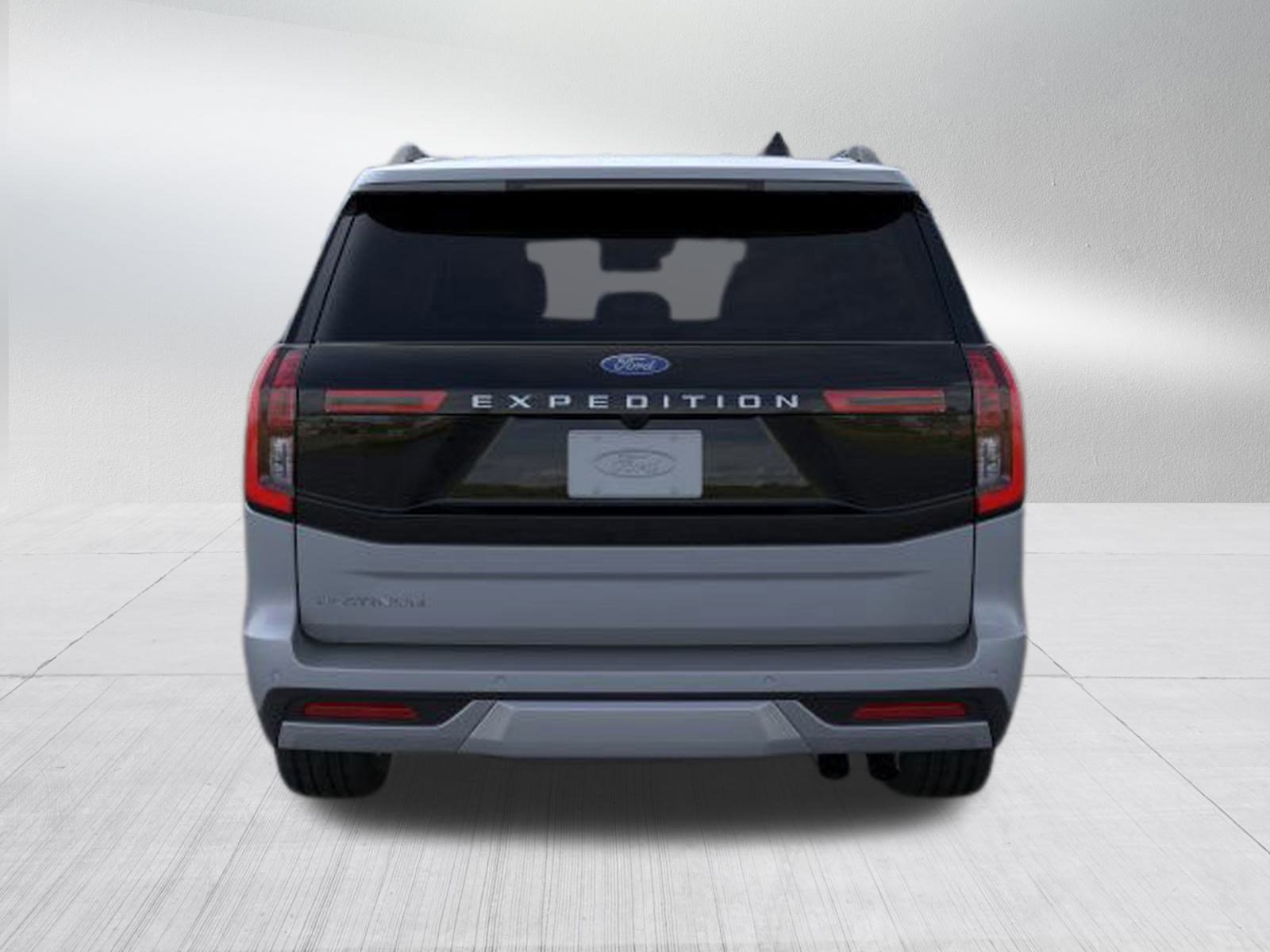 2025 Ford Expedition Platinum photo 4