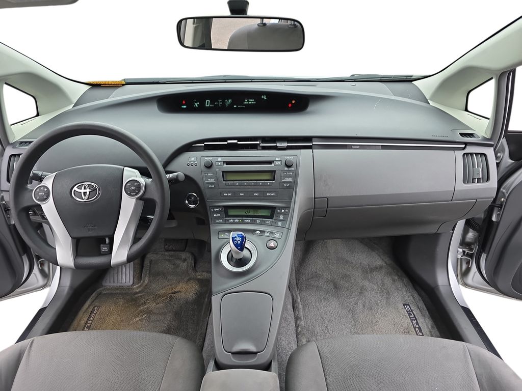 2010 Toyota Prius Two photo 8
