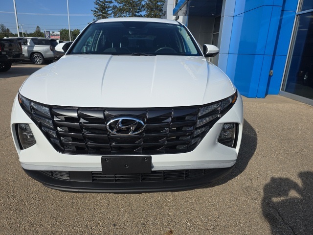 2022 Hyundai Tucson SE photo 3