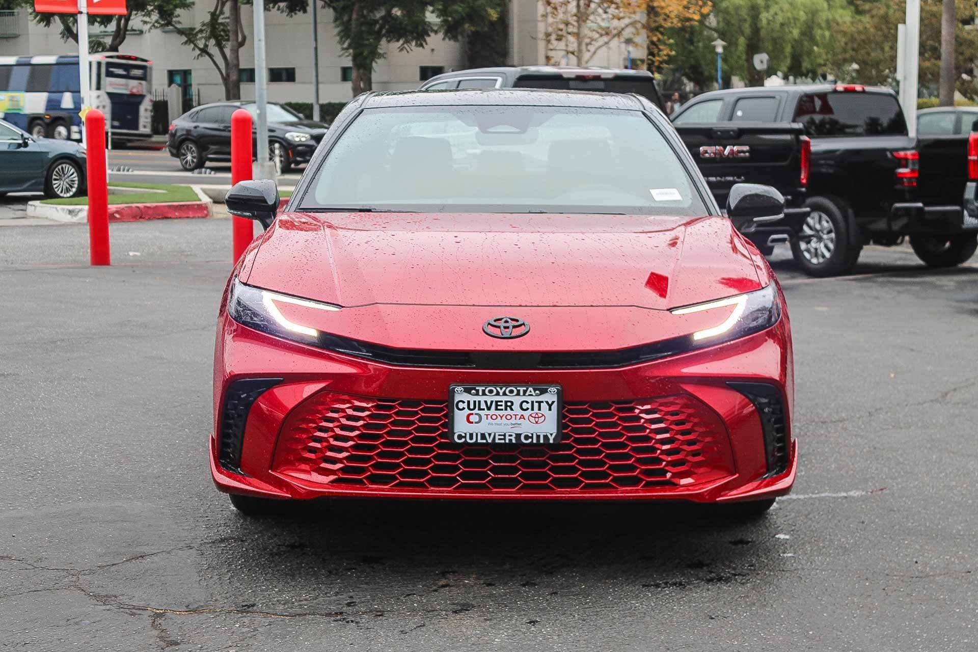 2025 Toyota Camry XSE photo 2