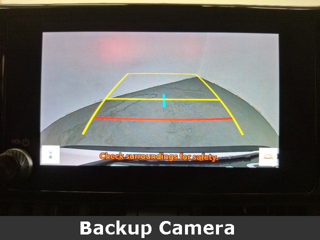 2023 Toyota RAV4 XLE photo 19
