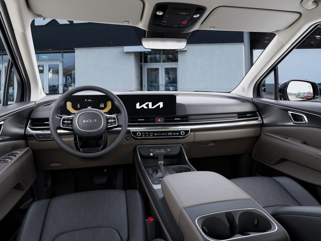 2026 Kia Carnival LXS photo 2