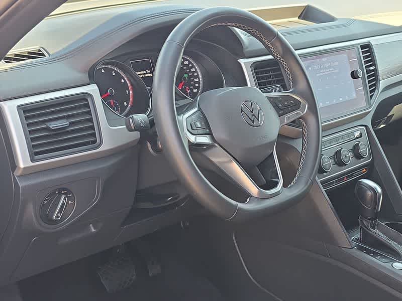 2021 Volkswagen Atlas Cross Sport V6 SE Technology photo 10