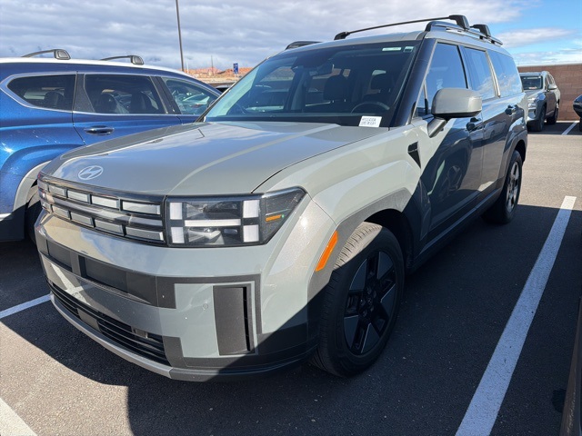 2025 Hyundai Santa Fe SEL's photo