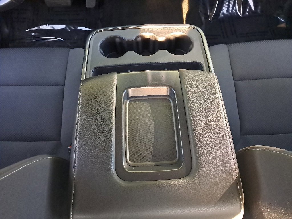2018 Chevrolet Silverado 1500 LT photo 19
