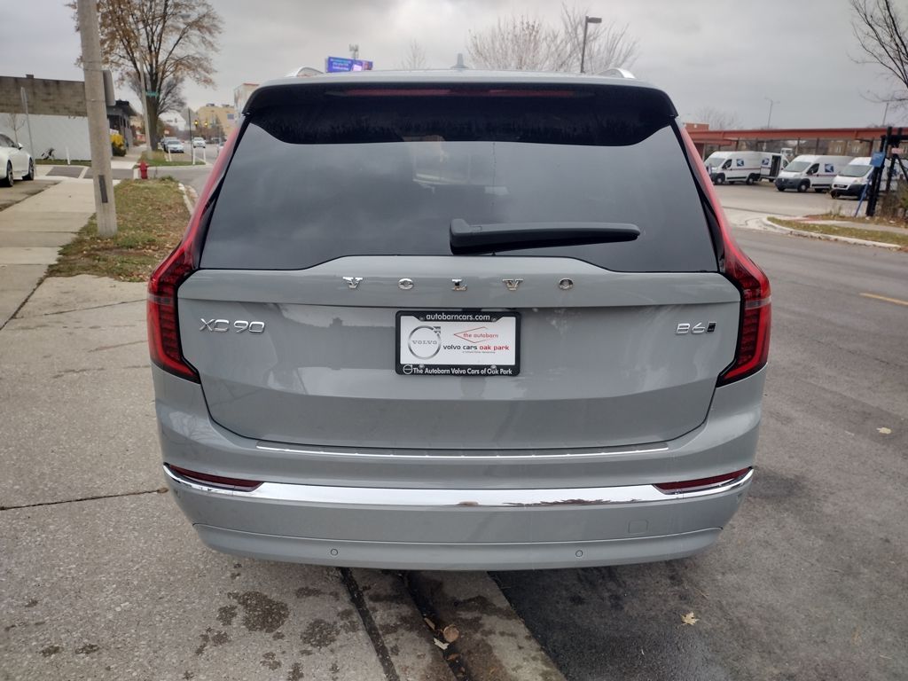 2026 VOLVO XC90 - Image 7