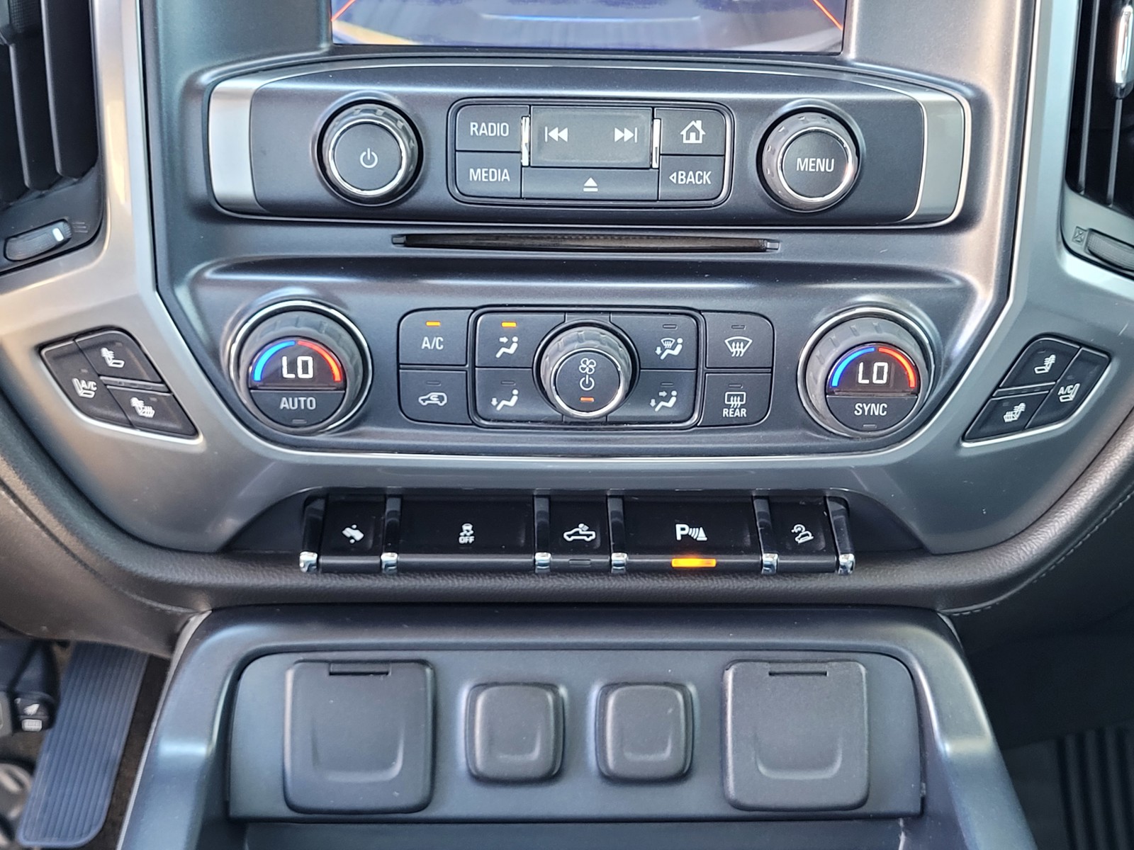 2014 Chevrolet Silverado 1500 LTZ photo 12