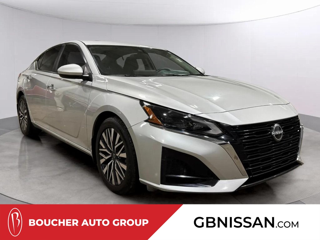 2023 Nissan Altima SV