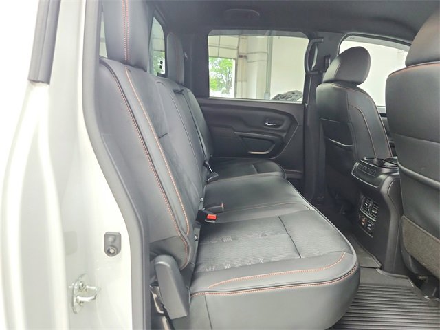 2024 Nissan Titan PRO-4X photo 32