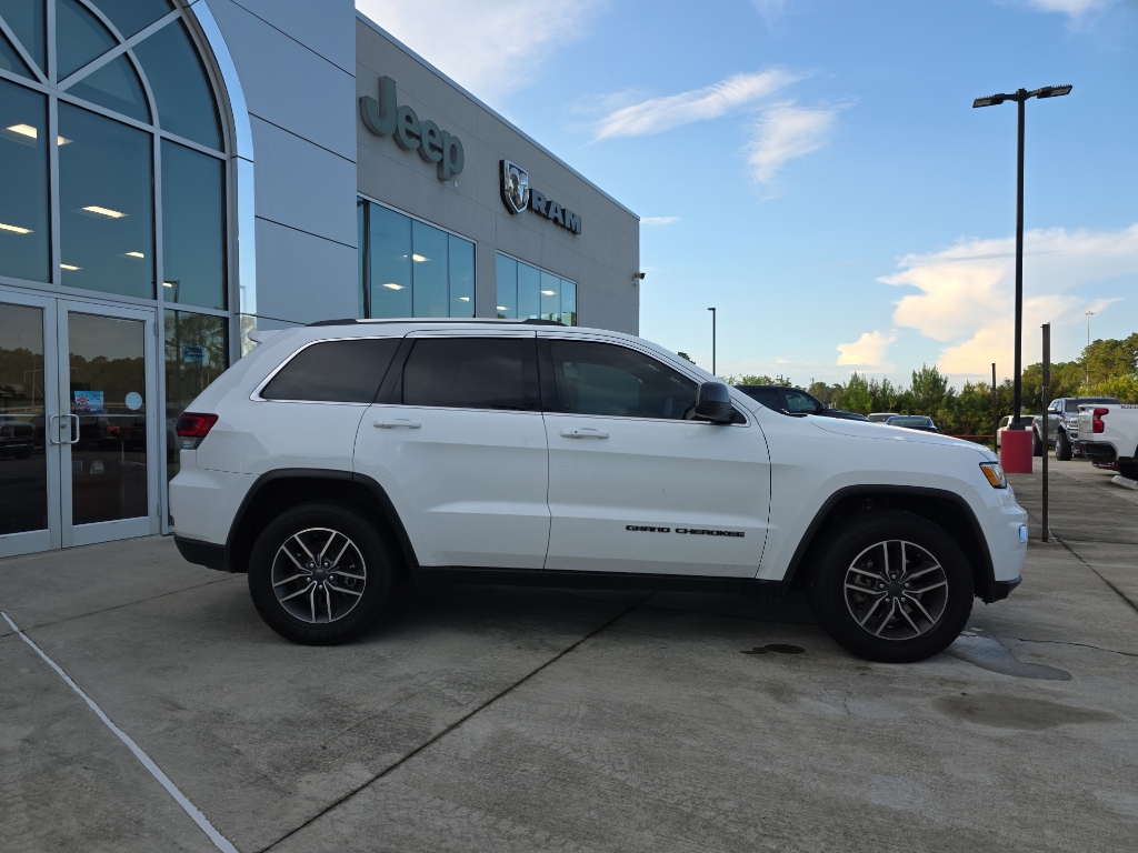 2020 Jeep Grand Cherokee Laredo E photo 10