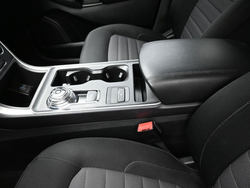 2023 Ford Edge SE photo 19