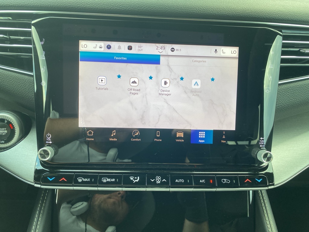 2025 Jeep Wagoneer L Base photo 29