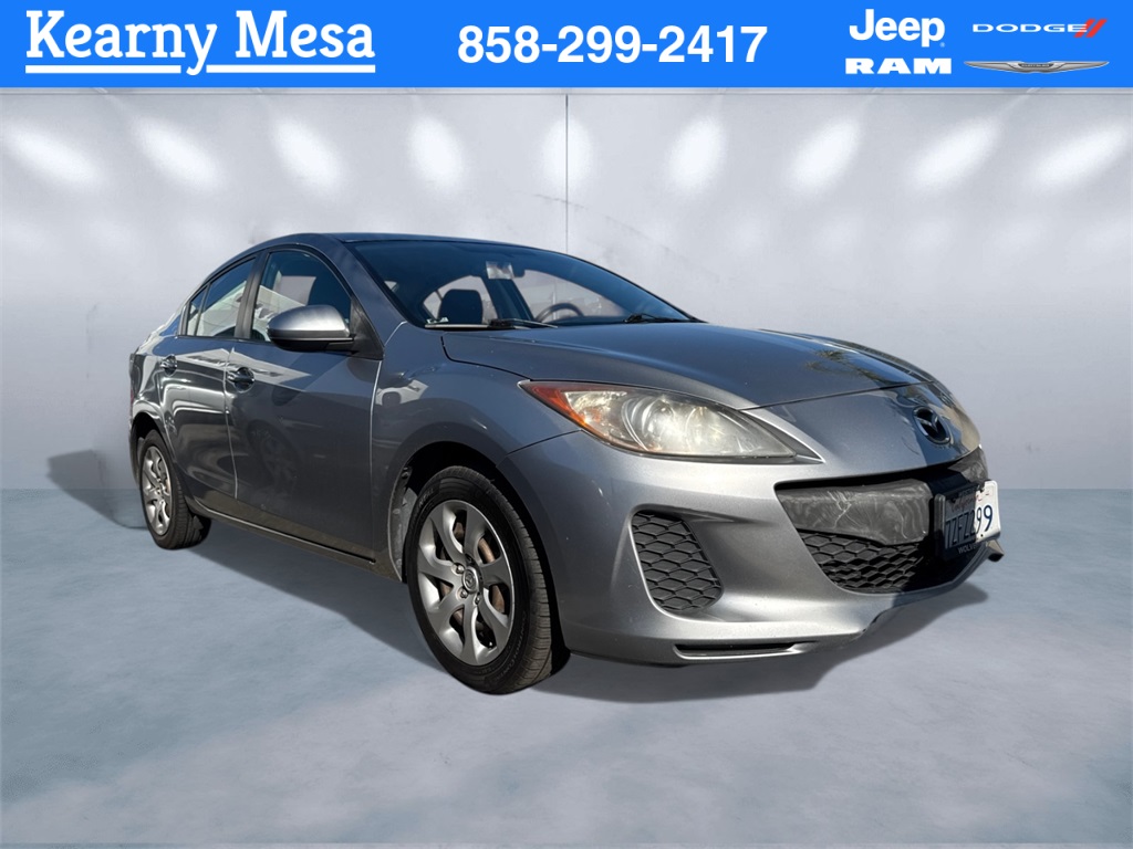 2013 Mazda MAZDA3 i Sport