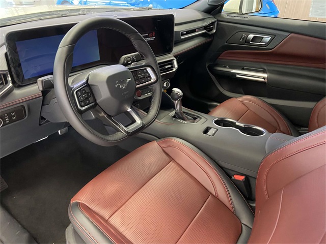 2025 Ford Mustang GT Premium photo 8