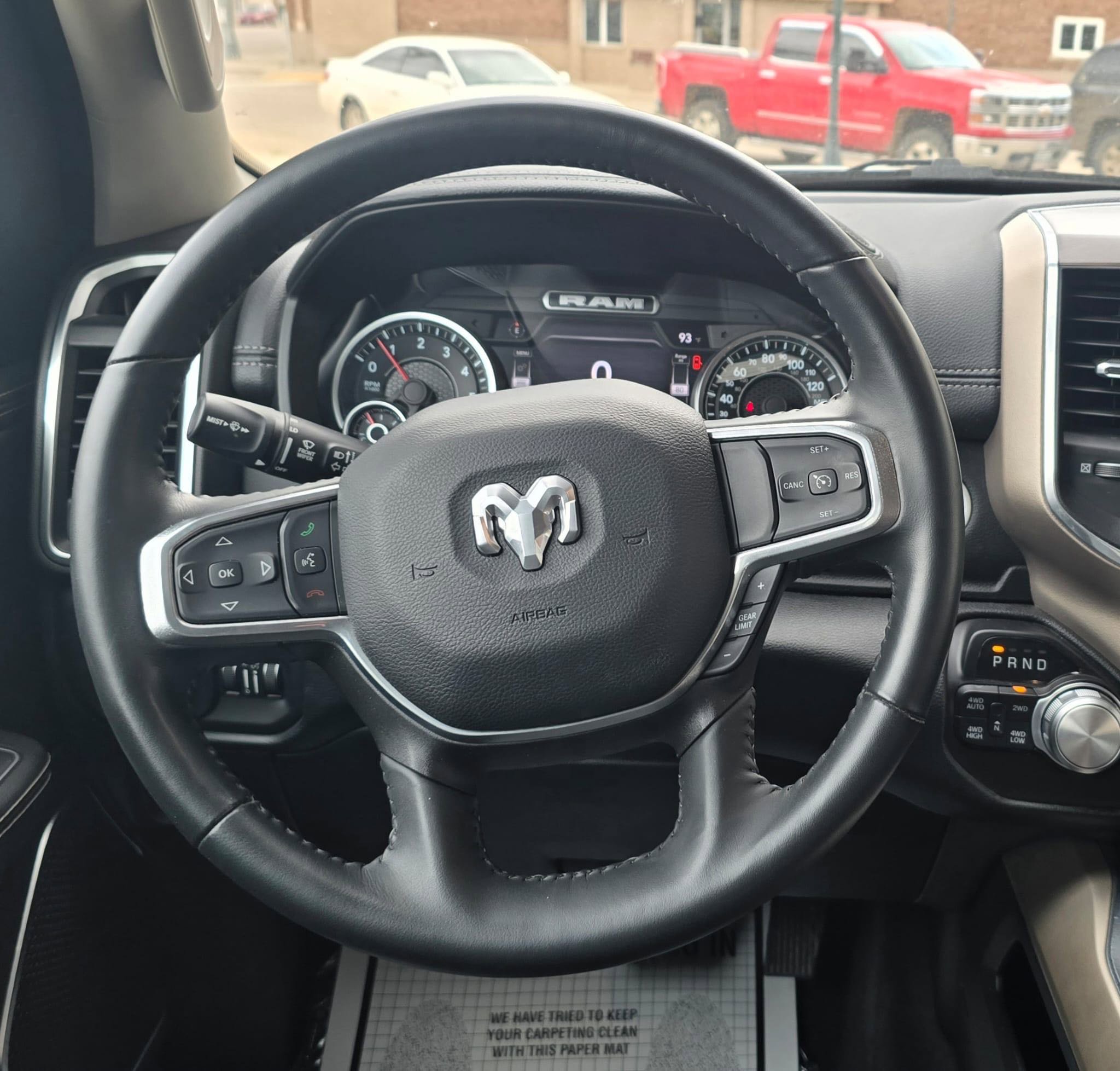 2022 Ram 1500 Laramie photo 12
