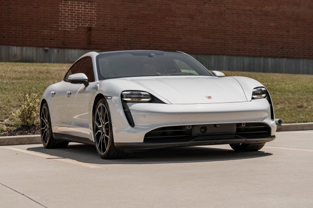 2024 Porsche Taycan 4S