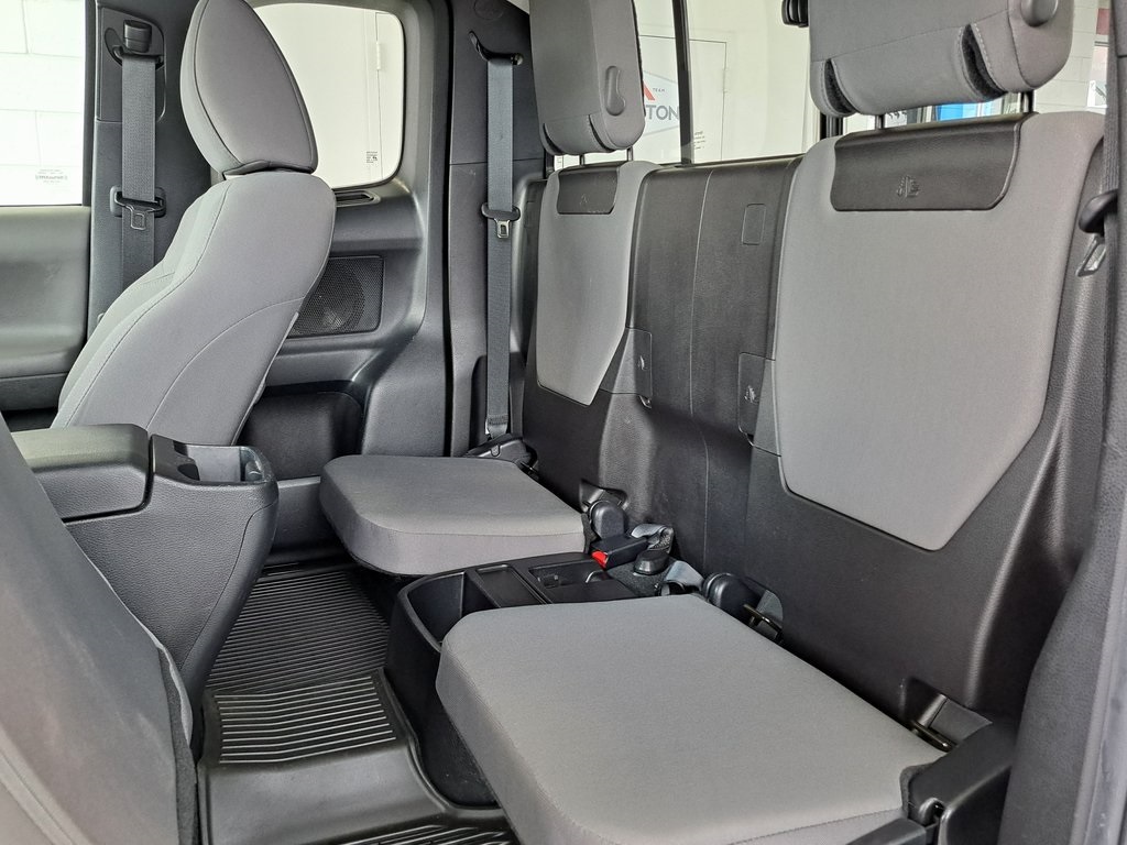 2023 Toyota Tacoma SR photo 25