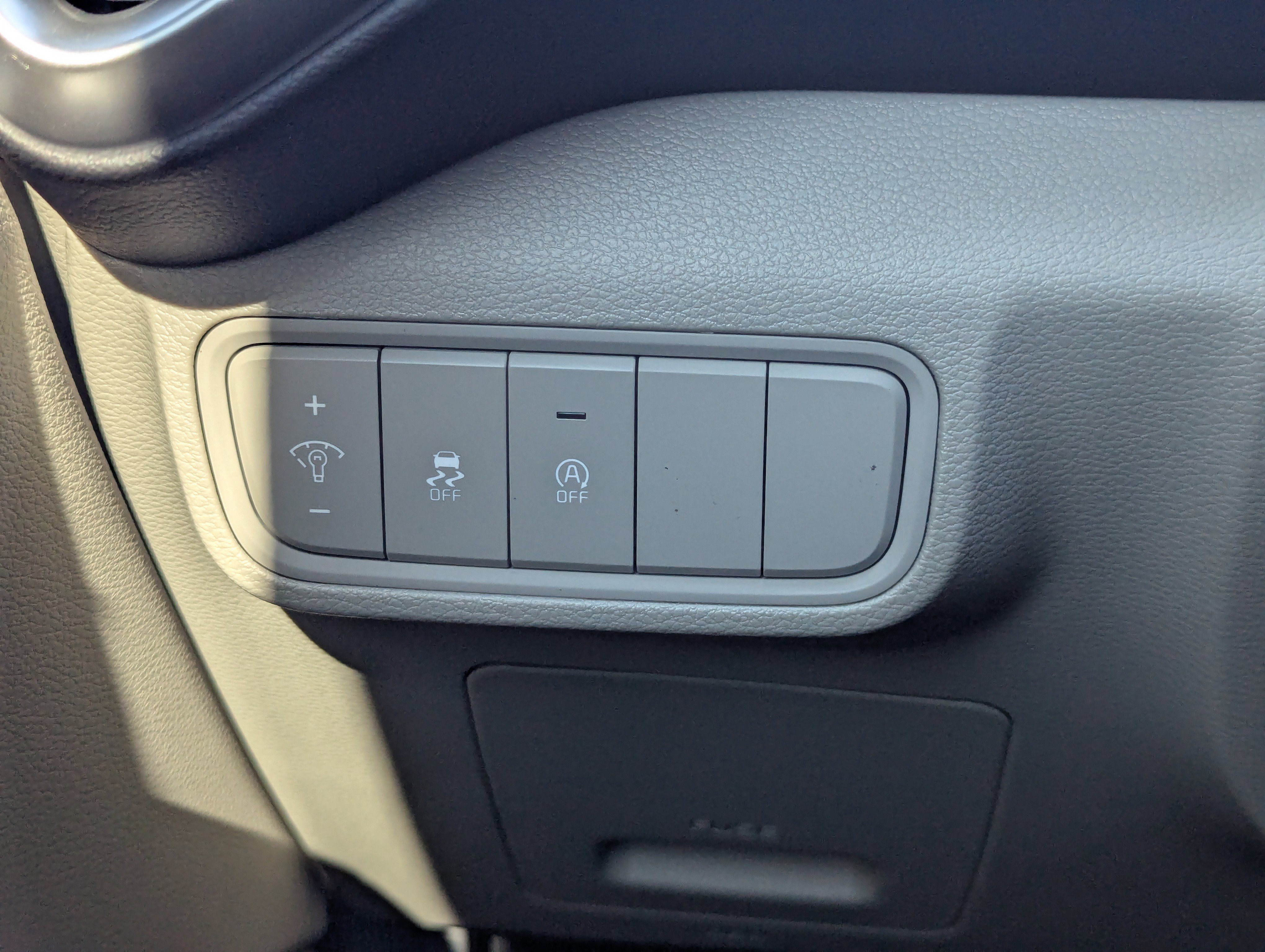 2025 Kia Soul LX photo 4