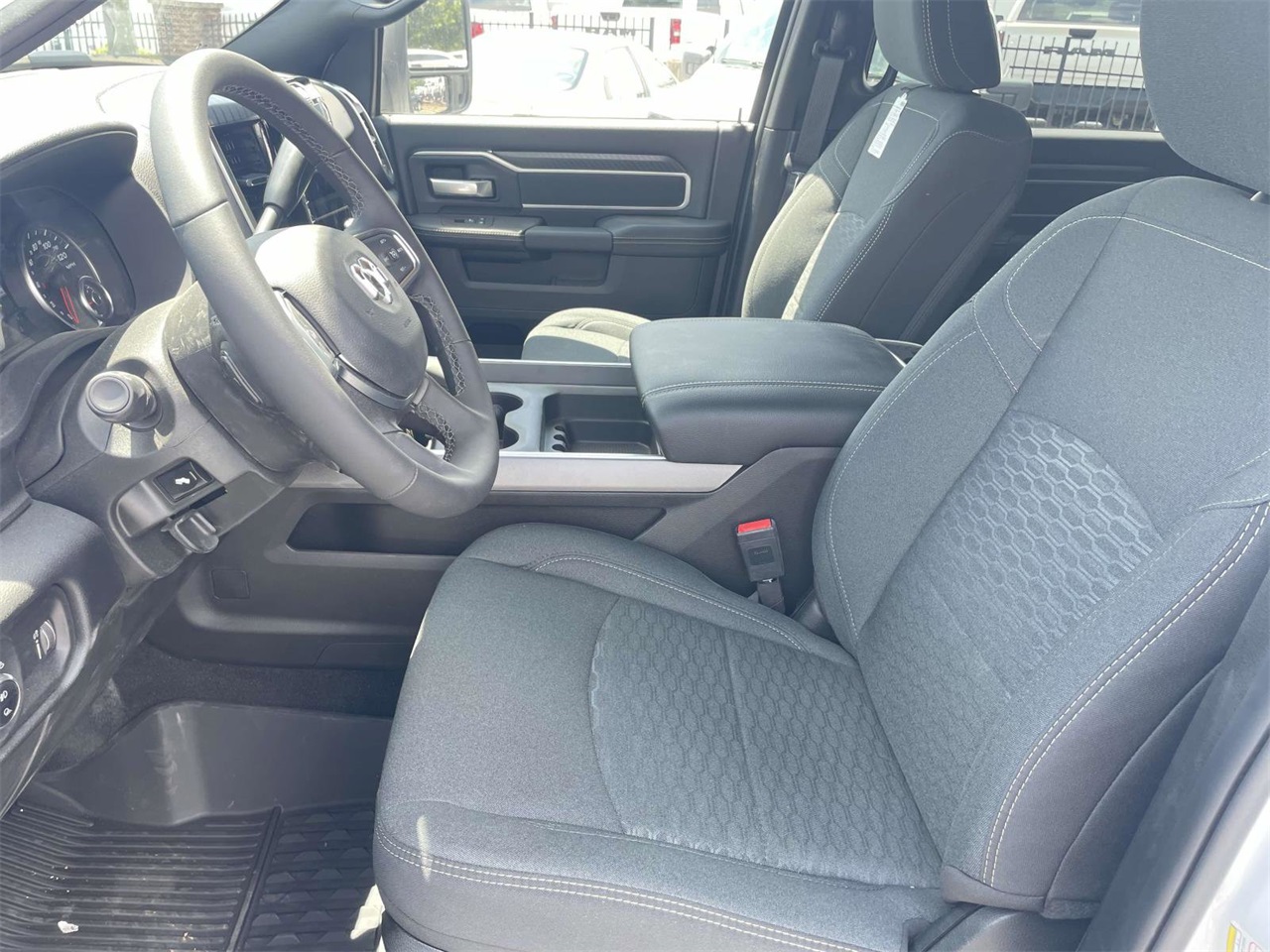 2025 Ram 2500 Big Horn photo 21