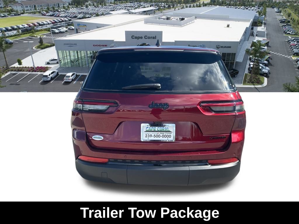 2025 Jeep Grand Cherokee Limited photo 4