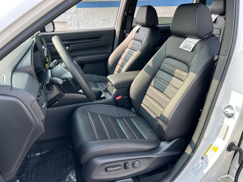 2026 Honda CR-V Hybrid Sport-L photo 15