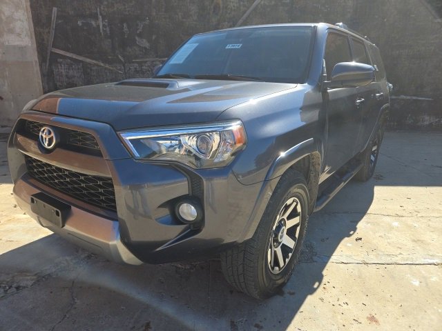 2019 Toyota 4Runner TRD Off-Road's photo