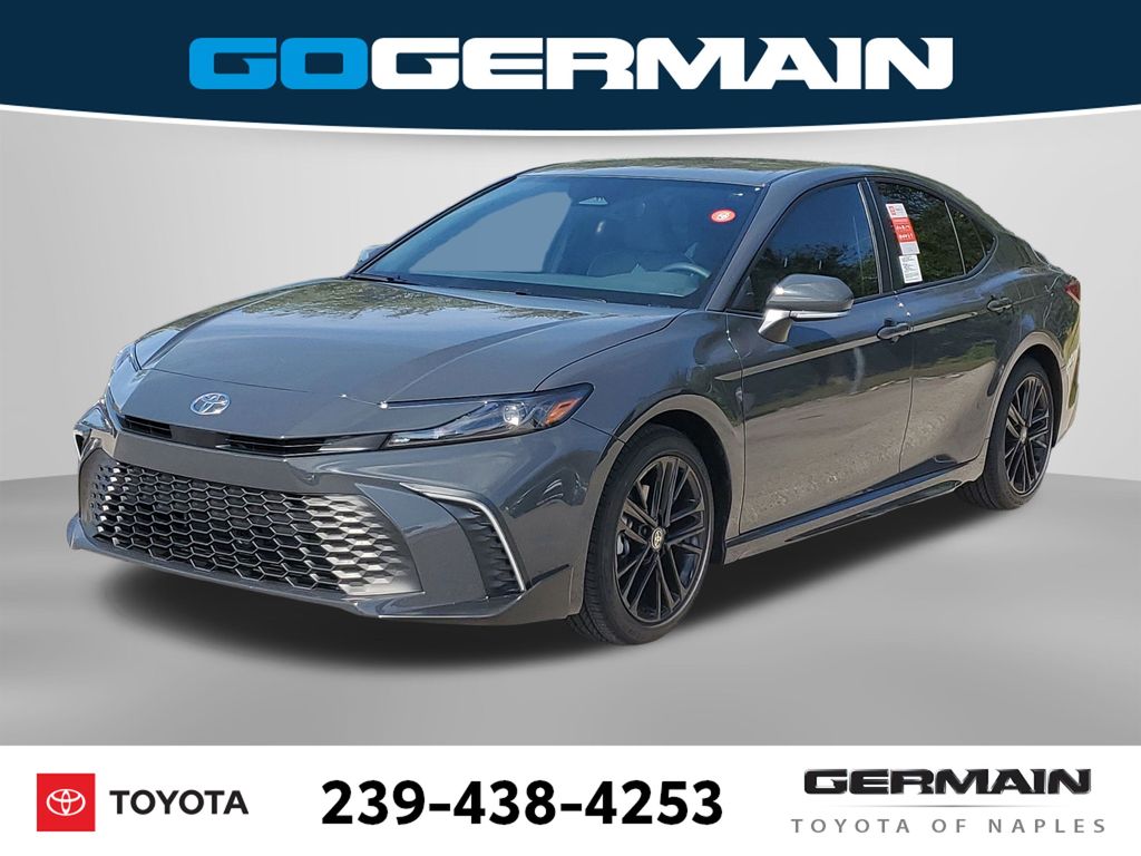 2026 Toyota Camry SE's photo