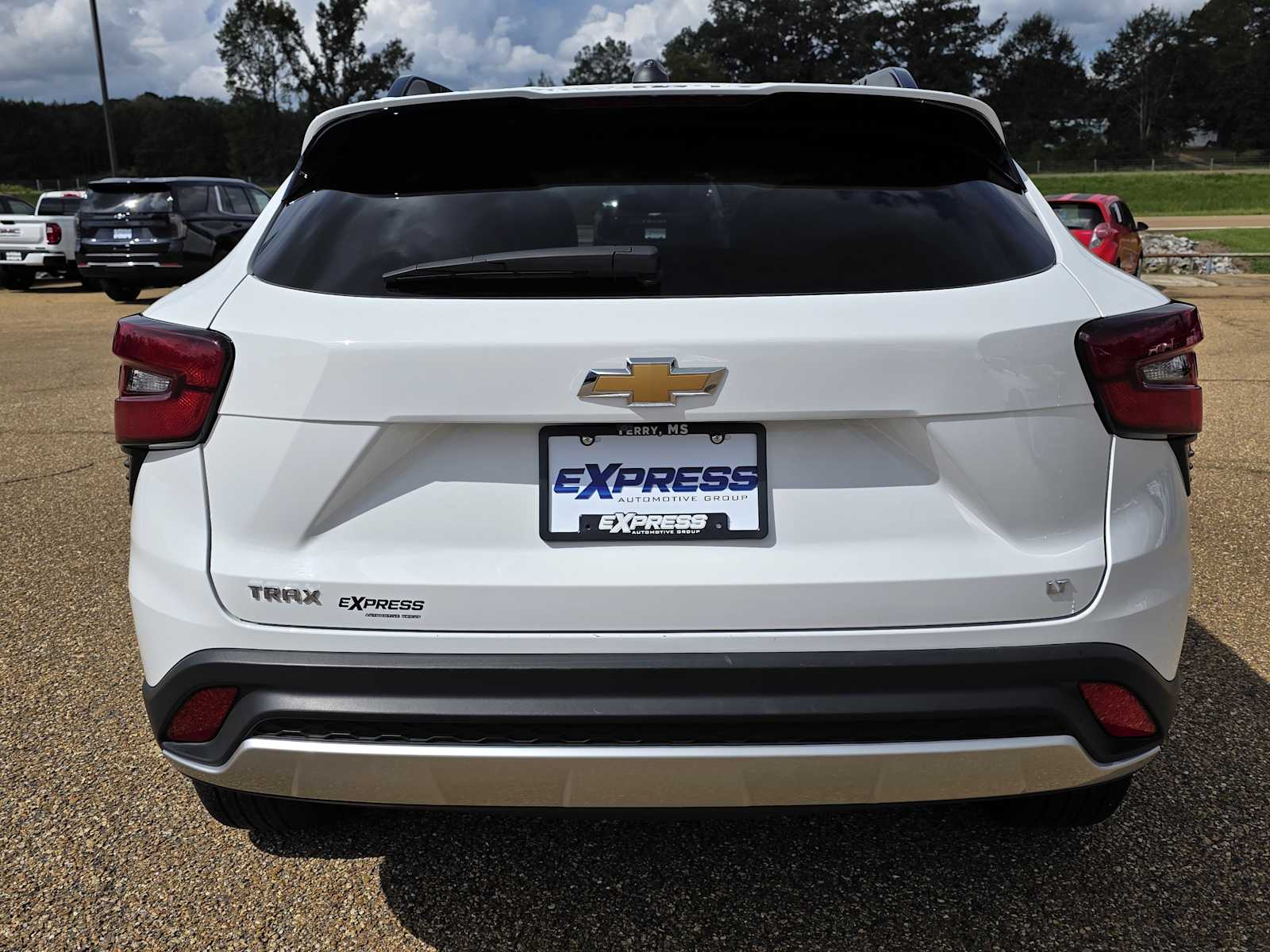 2024 Chevrolet Trax LT photo 3