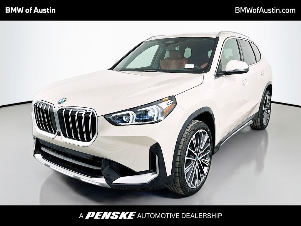 2026 BMW X1 28i's photo