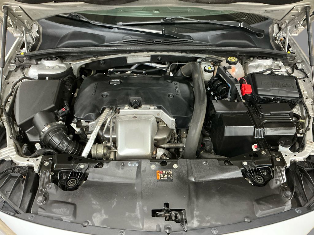 2018 Buick Regal TourX Essence photo 12