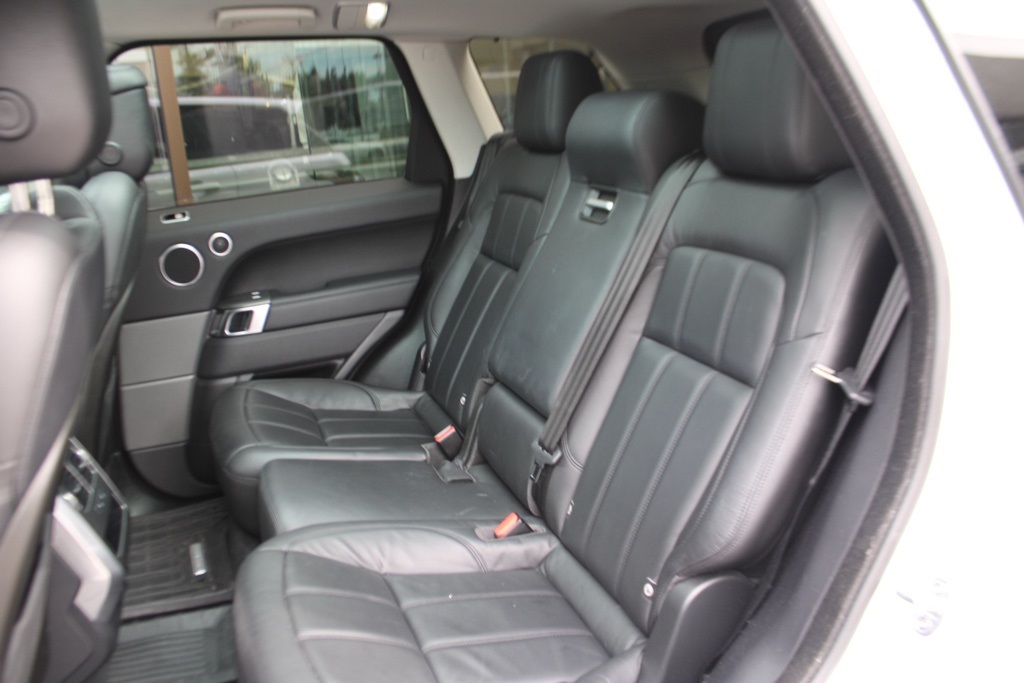 2020 Land Rover Range Rover Sport SE photo 22