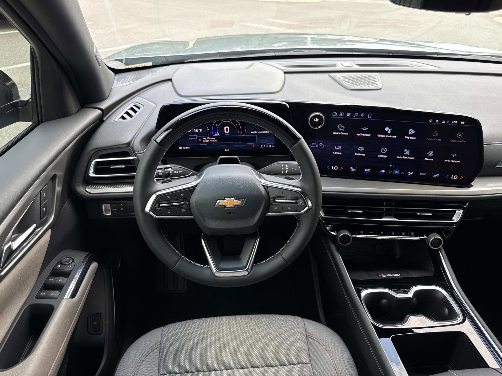 2026 Chevrolet Traverse LE photo 45