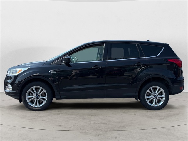 2019 Ford Escape SE photo 2