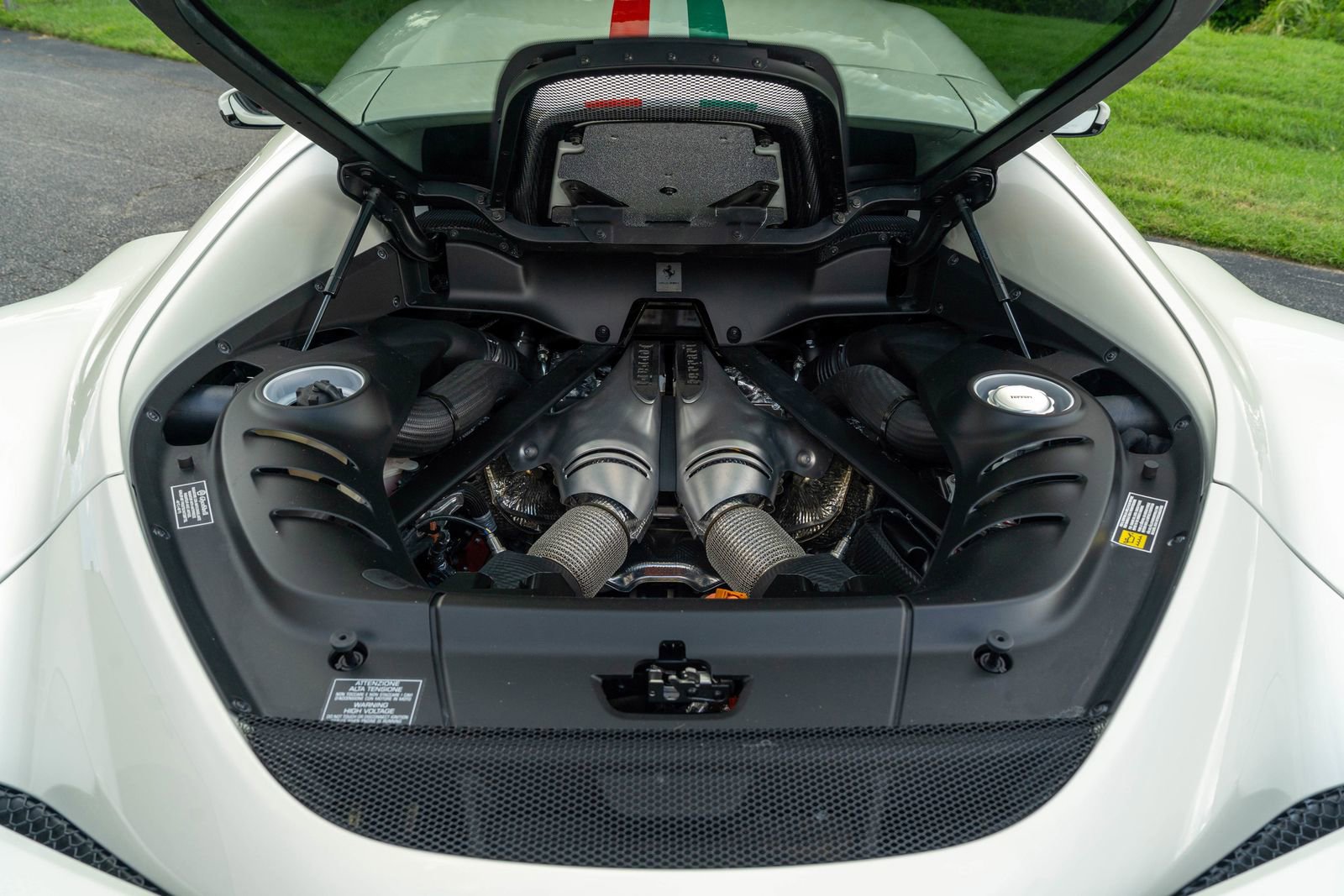 2024 Ferrari 296 GTB Base photo 12