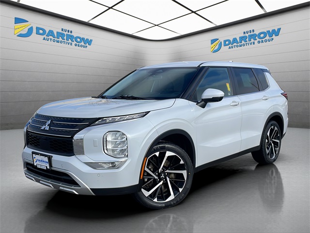 2023 Mitsubishi Outlander SE's photo