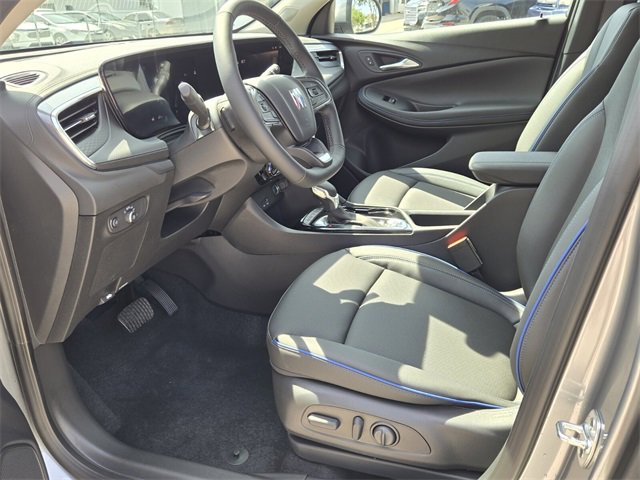 2026 Buick Encore GX Sport Touring photo 3