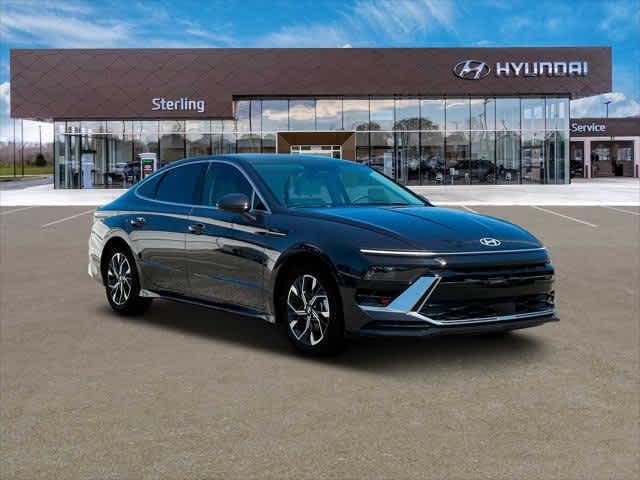 2025 Hyundai Sonata SEL's photo