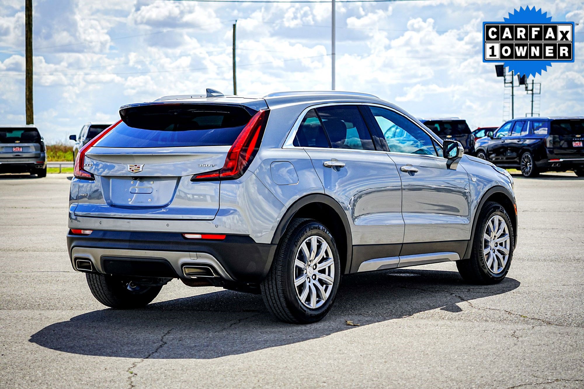 2023 Cadillac XT4 Premium Luxury photo 4