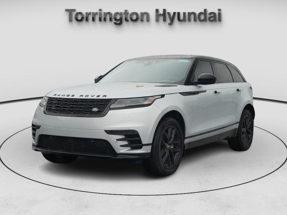 2025 Land Rover Range Rover Velar SE photo 3