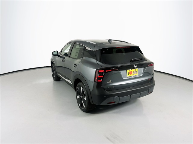 2025 Nissan Kicks SR photo 6