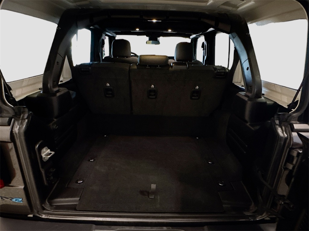 2024 Jeep Wrangler Rubicon 4xe photo 17