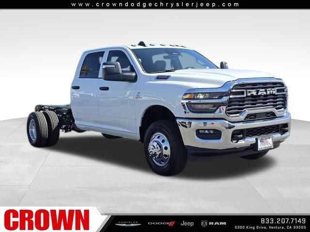 2026 Ram 3500 Tradesman photo 3