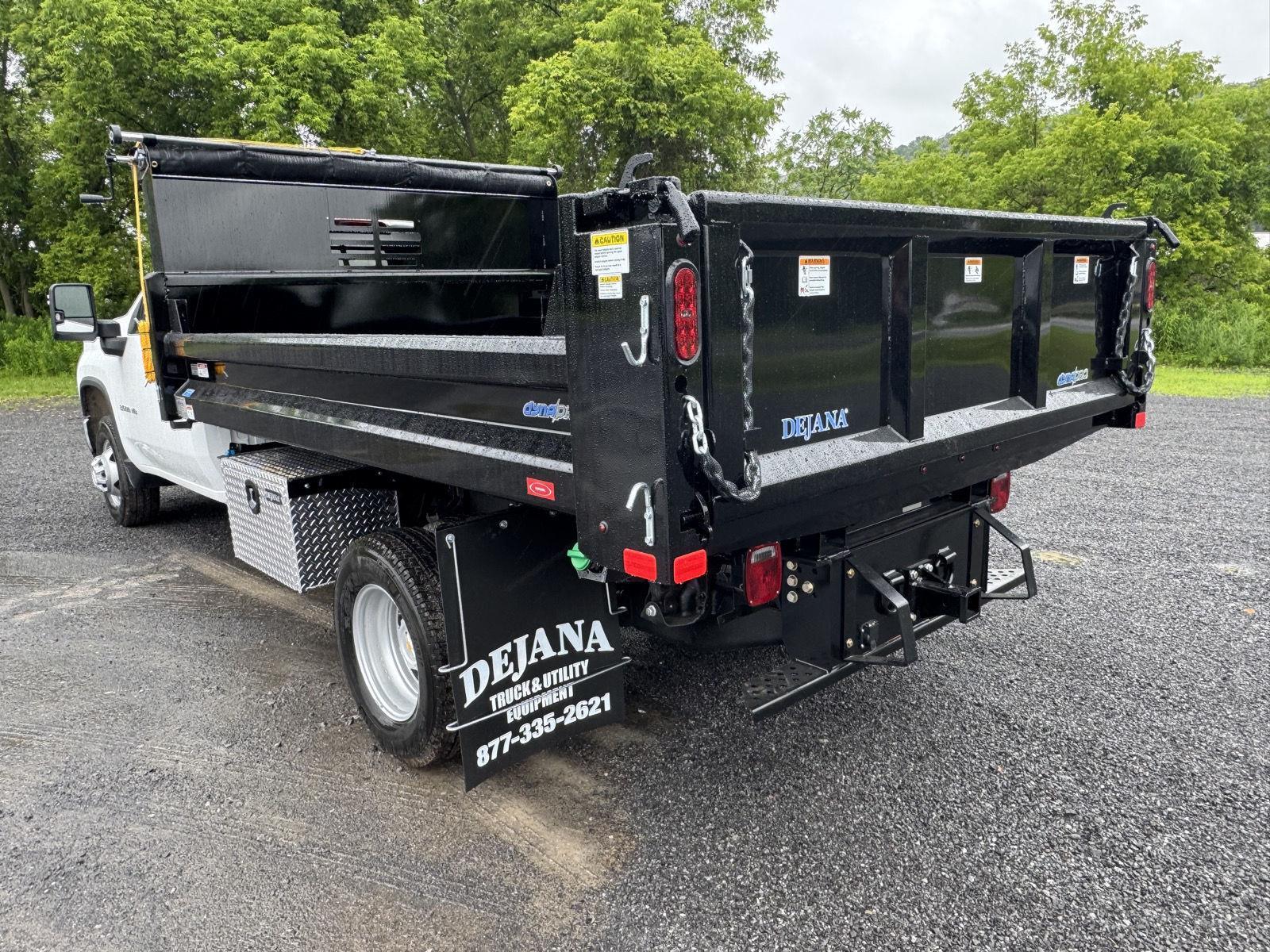 2025 Chevrolet Silverado 3500HD Work Truck photo 3
