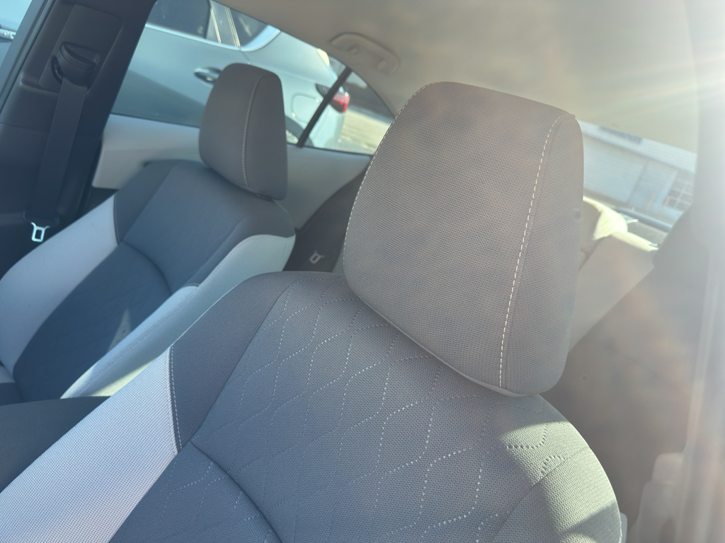 2024 Toyota Corolla LE photo 7