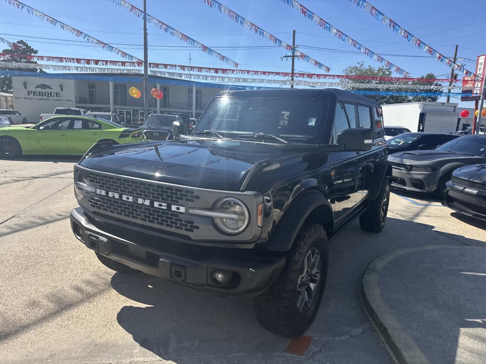 2023 Ford Bronco Badlands photo 3