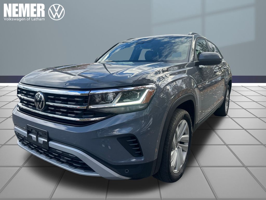 2022 Volkswagen Atlas Cross Sport SE w/Tech