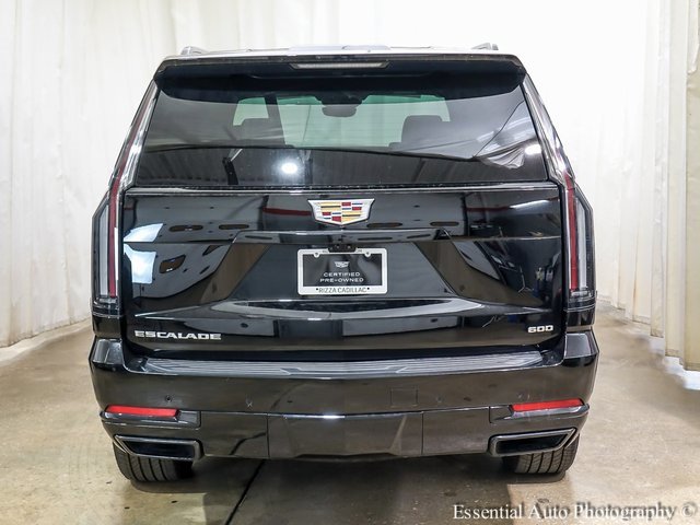 2025 Cadillac Escalade Sport photo 3